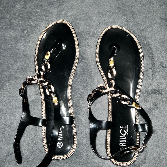 Rouge Helium Black Sandals with Gold Details - Picture 1 of 6